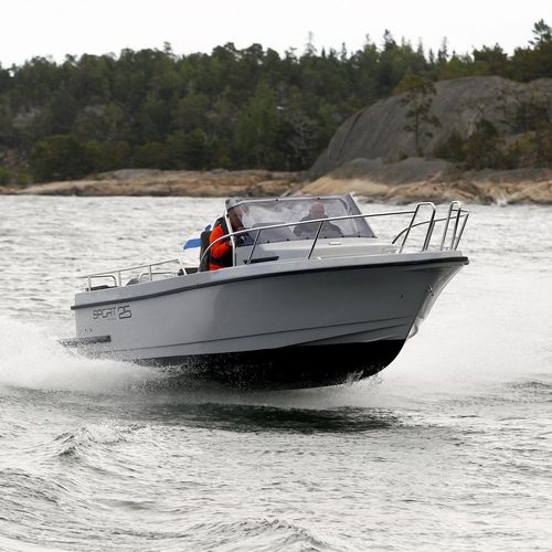 Cabin-Cruiser / Außenborder - 25  - Linex-Boat Oy - Open / Sport / schnell