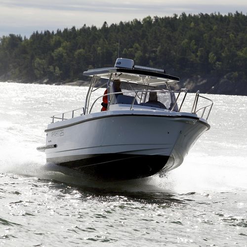 Cabin-Cruiser / Außenborder - Linex-Boat Oy - Open / Sport / 1 Kabine