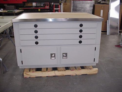 Kartentisch für Schiffe - NOAA - Quality Metal Works - stationär / Stahl