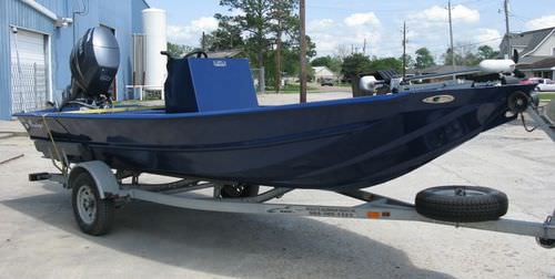 Bass-Boat / Außenborder - 1760V2 - Scully's Aluminum Boats - mit Mittelkonsole / Sportfischer