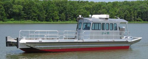 Arbeitsfrachtkahn-Berufsschiff - 4013BV - Scully's Aluminum Boats - Innenborder / Aluminium