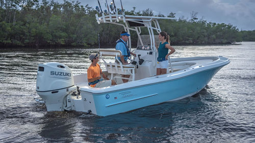 Außenborder-Konsolenboot - Bay Sport220 - PIONEER BOATS - mit Seitenkonsole / Sportfischer / max. 8 Personen