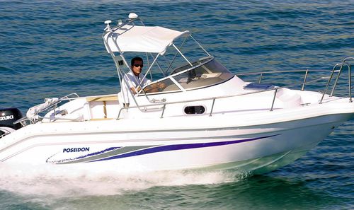 Außenborder-Daycruiser - R590 - Biskinis Bros S.A. - Open / max. 8 Personen / mit Kabine