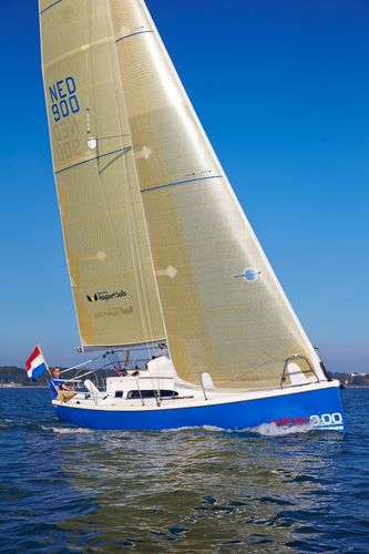 Segelboot für sportliches Fahrtensegeln - WINNER 9 - Winner Yachts - mit Mittelcockpit