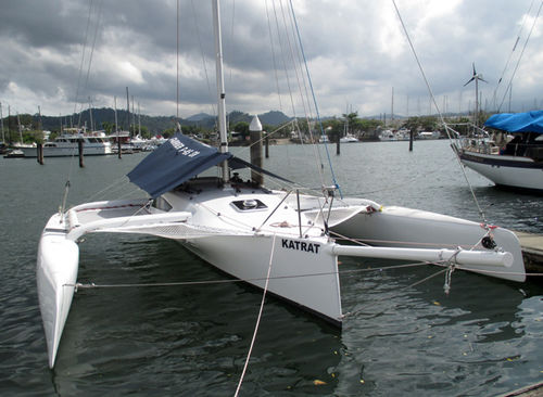 Trimaran - F-85SR - Farrier Marine (NZ) - Regatta / mit Foil
