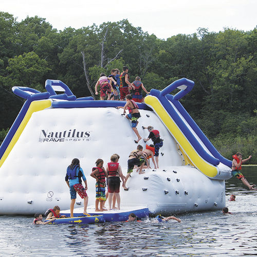 Rutschbahn-Wasserspielgerät - Nautilus - RAVE Sports - Kletterwand / für Hochsprung / für Wassersportzentrum