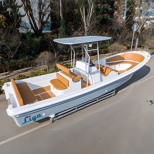 Außenborder-Konsolenboot - Panga boat 760 - Qingdao Lian Ya Boat Co.,Ltd. - mit Mittelkonsole / für Wassersportzentrum / Sportfischer