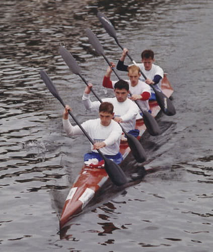 Flachwasserrennen-Kajak - Commander K4 - KIRTON KAYAKS LTD - für Erwachsene / 4 Plätze