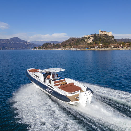Außenborder-Schlauchboot - 50 - PIRELLI | TecnoRib - Stern-Drive / Diesel / Benzin