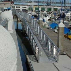 Gangway für Steg - Topper Industries - Aluminium / mit Geländer
