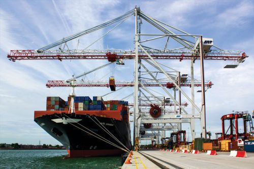 Post-Panamax-Containerkran - STS - Liebherr-International Deutschland