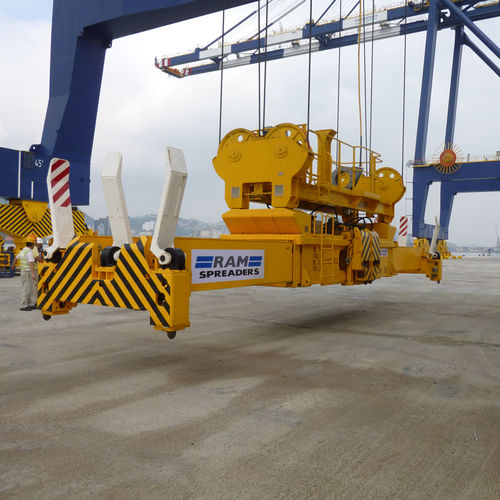 Spreader für Ship-To-Shore-Kran - 2900  - RAM Spreaders - für Stapelkran / für Container / teleskopisch