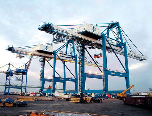 Post-Panamax-Containerkran - 65 LT - Hyundai Samho Crane Division