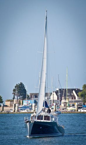Segelyacht für Kreuzfahrten - THE HAUTURIER 180 - Bernard Shipyard - Motorsegler / Flybridge / mit Steuerhaus