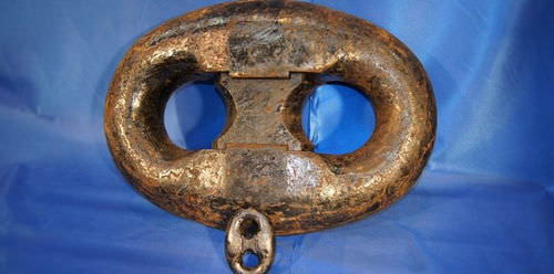 Schäkel für Schiffe / Typ Kenter - Damen Anchor & Chain Factory (AKF) - Verbindung für Ankerketten / geschmiedet