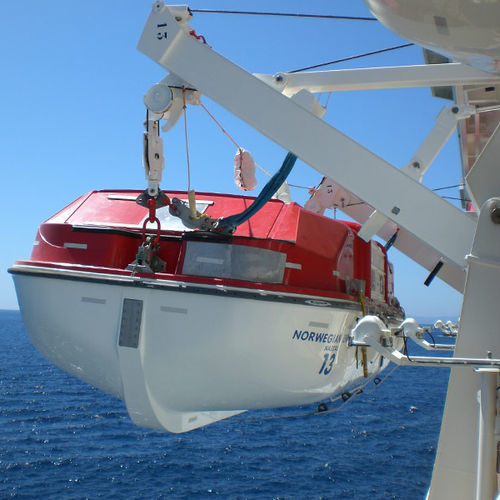 Davit für Schiffe - D-NP.MP - d-i davit international-hische GmbH - für MOB-Boot / elektrisch / mit Energiespeicher