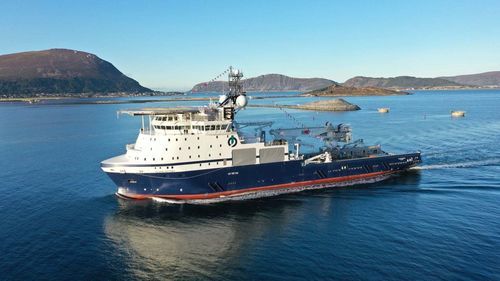 Offshore-Service-Schiff / Versorgung - ISLAND VICTORY - Fincantieri - Cantieri Navali Italiani - AHT Ankerziehschlepper Schiffe / nicht angegeben