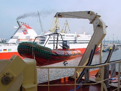 Davit für Schiffe - RHP - GLOBAL DAVIT - für Mann-über-Bord-Boote / hydraulisch / schwenkbar