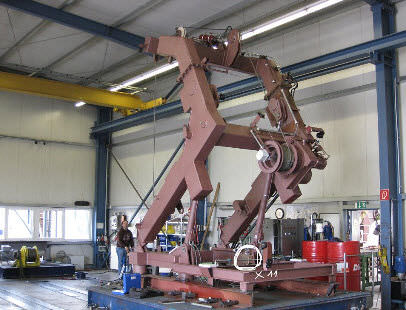 Davit für Schiffe - GLOBAL DAVIT - für Mann-über-Bord-Boote / hydraulisch / mit Rahmen