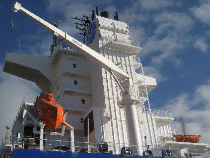 Davit für Schiffe - FHS - GLOBAL DAVIT - für Freifall-Rettungsboote / hydraulisch