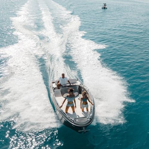 Innenborder-Walkaround - Aries EFB - CLEAR - Open / mit Seitenkonsole / max. 8 Personen