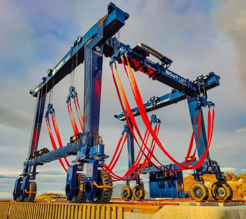 Ferngesteuerter Travellift - BL220TLA-90°RC - BOAT LIFT - mit Allradlenkung / für Schwerlasten / mit breitenverstellbarer Querstrebe