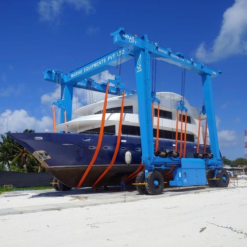 Ferngesteuerter Travellift - BL220TL-90°RC - BOAT LIFT - Vierradantrieb / mit Allradlenkung / für Schwerlasten