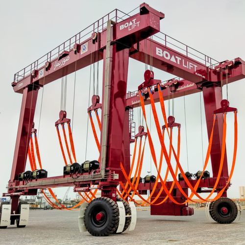 Ferngesteuerter Travellift - BL250TL-90°RC - BOAT LIFT - mit Allradlenkung / für Schwerlasten / für Hubanwendungen