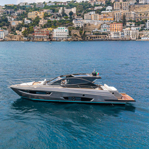 Sport-Motoryacht - COUPÈ 58 - RIO YACHTS - klassisch / Open / Softtop
