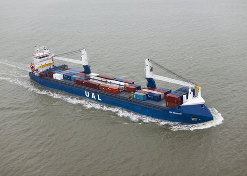 Containerschiff-Frachtschiff - UAL Houston - Royal Bodewes