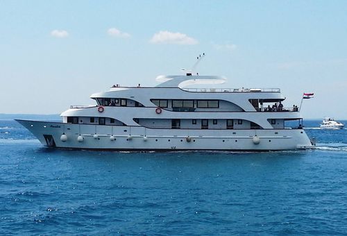 Kreuzfahrtschiff / Croatian Register of Shipping - Nwbg - Brodosplit Shipyard - Stahl