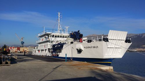 Arbeitsfrachtkahn-Frachtschiff - PLOVPUT SPLIT - Brodosplit Shipyard - Beton