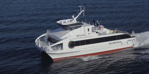 Katamaran-Passagierfähre - M/S "Hornøy" - Oma Baatbyggeri AS