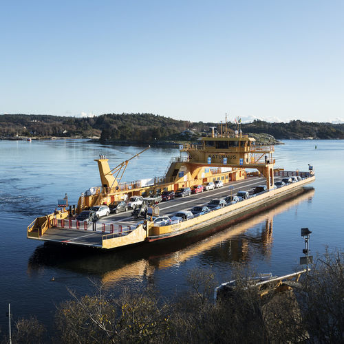 Stahl-Autofähre - Saturnus - UKI Workboat