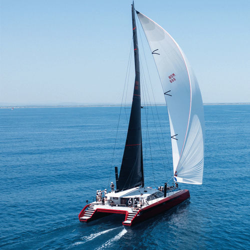 Katamaran-Segelyacht - 80 - Gunboat - für Kreuzfahrten / Regatta / 4 Kabinen