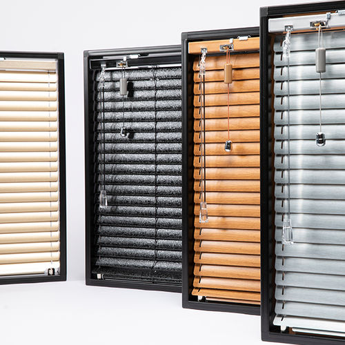Lamellen-Jalousie - SOL 4 - Solarglide Limited - Aluminium / Legierung / für Luke