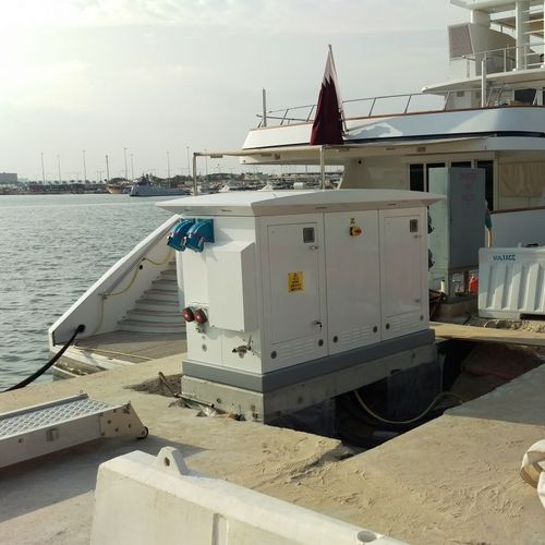 Säule mit integrierter Beleuchtung - ECLIPSE RANGE - Marina & Holiday Park Solutions Ltd - RMCS - Stromversorgung / für Steg / Edelstahl