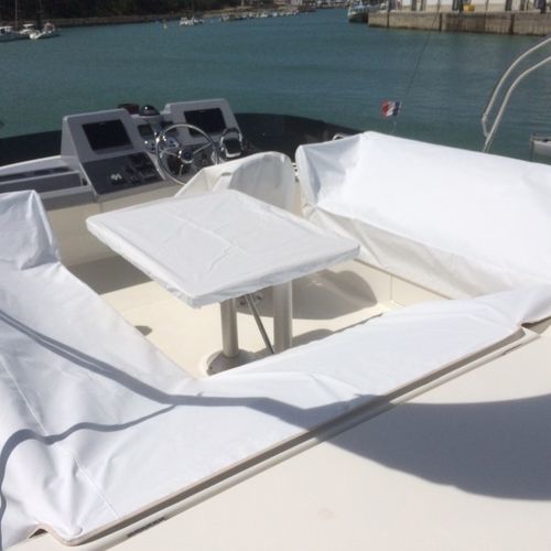 Schutzhülle für Boote - Swift Trawler 41 Fly - TTOP Nautic - Cockpit-Tisch / PVC / grau