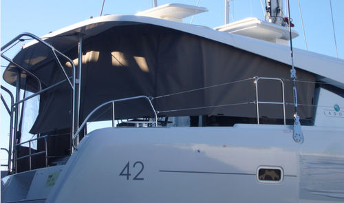 Cockpitverdeck für Motorboot - lag-42-ri-int-f-a - TTOP Nautic - für Segelboot / für Katamarane / für Lagoon
