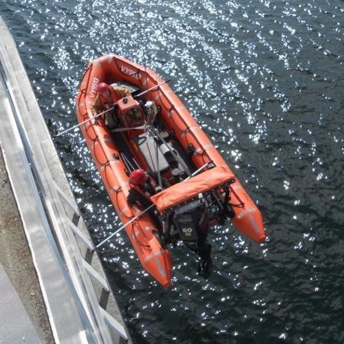 Rettungsboot Berufsschiff - 5M  - Polaris boat - Außenborder / Glasfaser / selbstaufrichtend