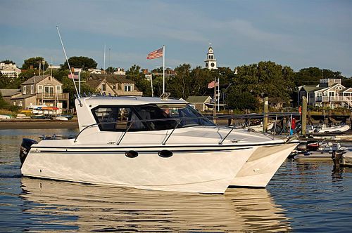 Cabin-Cruiser / Katamaran - EXPRESS 30 - ArrowCat Marine - Außenborder / Hardtop / Sportfischer