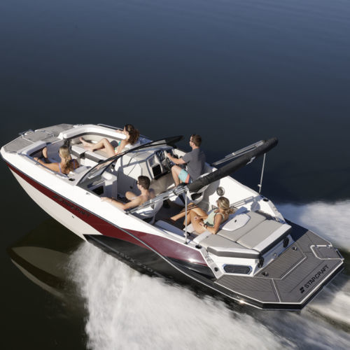 Bay-Boat / Innenborder - SVX IO 210 - Stardeck by starcraft - Open / mit Doppelkonsole / Bowrider