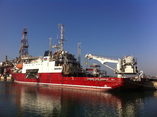 Kran für Schiffe - ARCTIC - Sormec - aktive Seegangskompensation / Deck