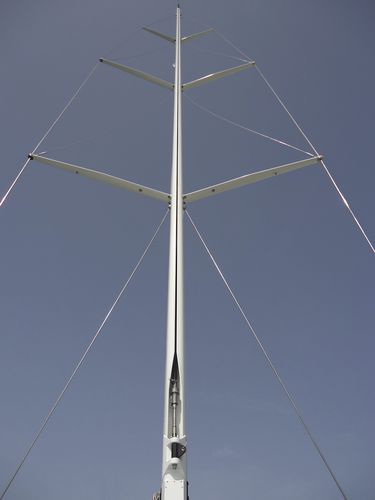 Mast für Segelboote - OST - Axxon Composites - Rollreffanlage / Carbon