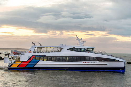 Katamaran-Passagierfähre - Korora - Incat Crowther - Aluminium / Küste