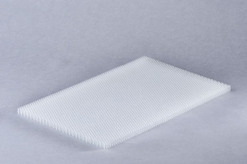PC-Wabenstruktur-Kernmaterial - Cel Components s.r.l. 