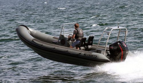 Patrouillenboot Berufsschiff - 6.4M - Tornado Boats - Rettungsboot / Außenborder / Festrumpf-Schlauchboot