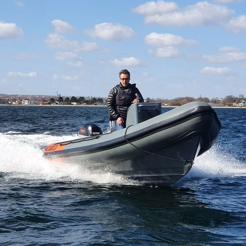 Außenborder-Schlauchboot - Tornado Boats