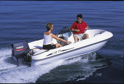 Außenborder-Konsolenboot - CAP 370 SEA - RIGIFLEX SAS - mit Seitenkonsole / Sportfischer / max. 5 Personen