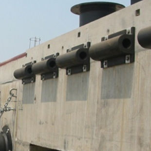Fender für Hafen - Wing D - Qingdao Evergreen Maritime CO.,LTD - Kai / D-förmig / Dropstitch